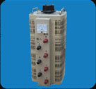 三相接觸式調(diào)壓器